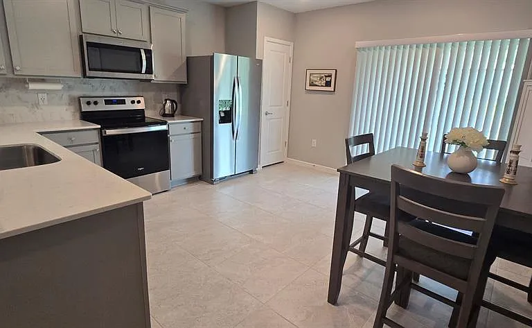 8351 SW 54th Loop — Photo 3