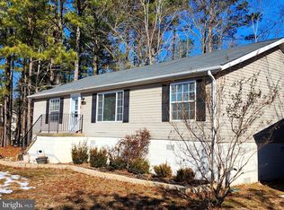 16148 Cobb Island Rd, Newburg, MD 20664