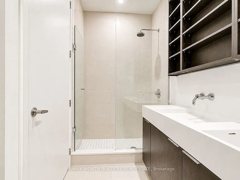 15 Lower Jarvis St #4201 — Photo 16