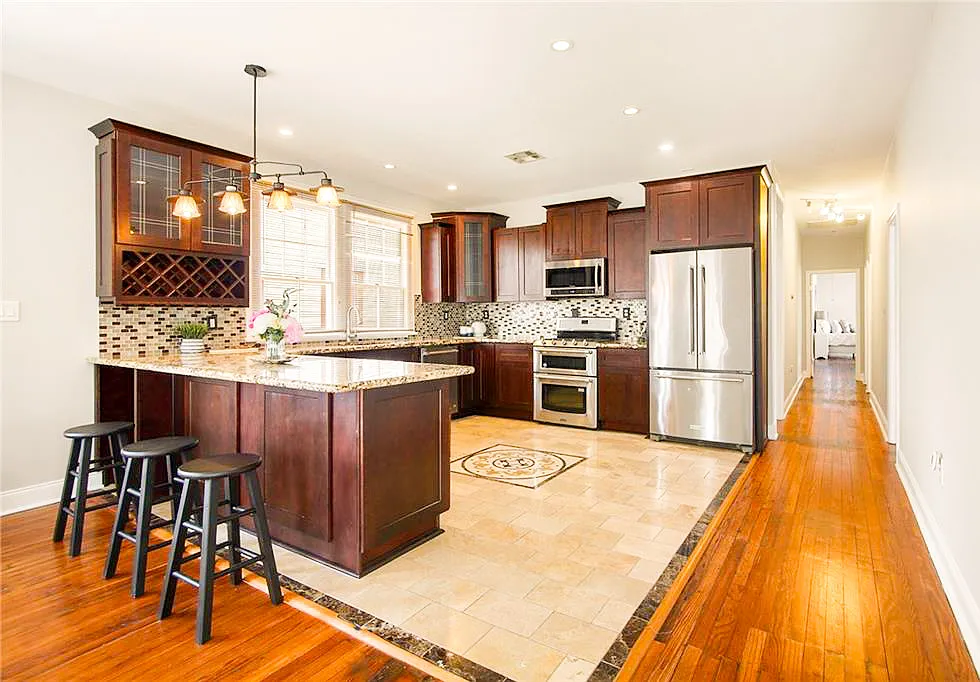 3 bed, 1450 sqft, $2,325 — Photo 1
