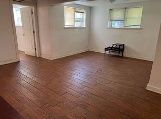 50 Lincoln Ave, Riverside, IL 60546