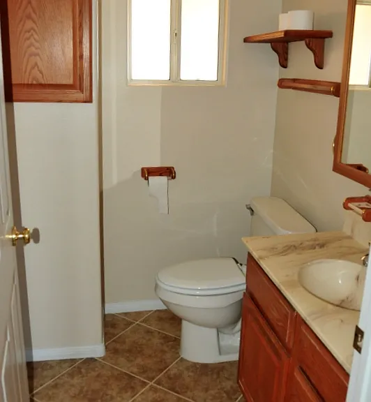 18836 Avenue C — Photo 32