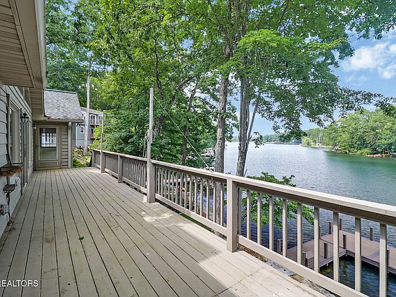 4th image of 171 Meadowview Dr