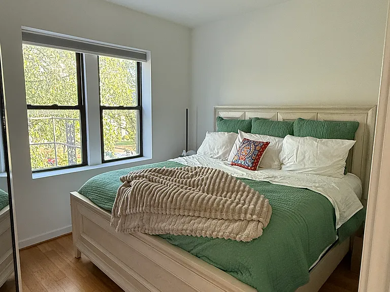 116 N Carolina Ave SE #201 — Photo 14
