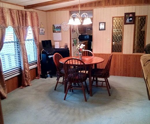 3rd image of 92 Andover Dr