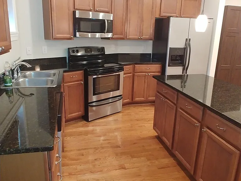 1354 Pennsylvania Ave SE — Photo 6