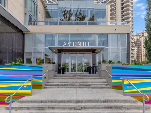 1025 S 5th Ave SW #413, Calgary, AB T2P 1N4