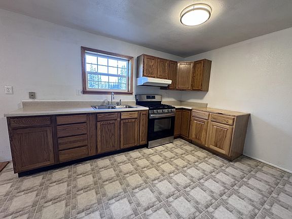 5th image of LOT 10 1st Iss Lot 11