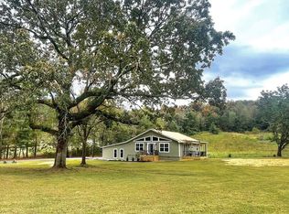 3149 Old Crider Rd, Rocky Face, GA 30740