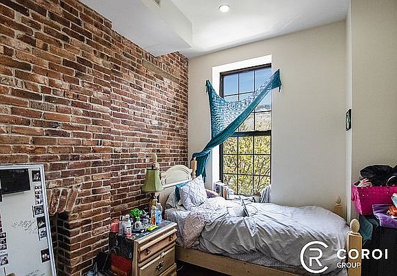 2nd image of 306 Tompkins Ave APT 3