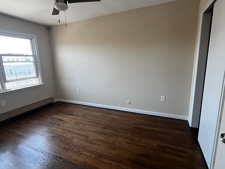 321 Central Ave — Photo 4