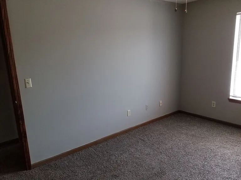 209 W Main St — Photo 17
