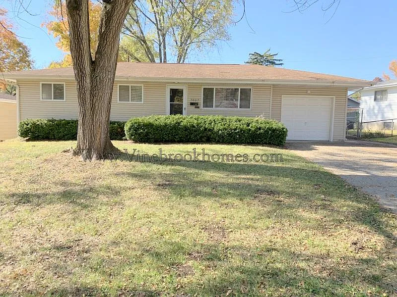 7037 Laupher Ln photo 1