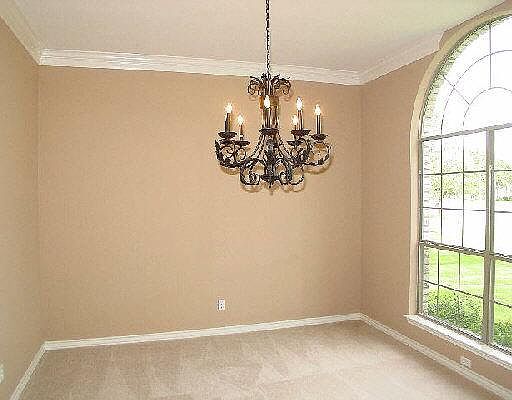 4th image of 18355 EMERALD OAKS