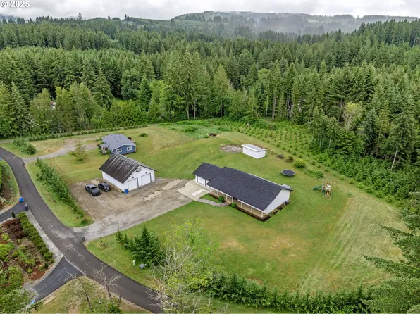 18207 NE 221st Ave, Brush Prairie, WA 98606