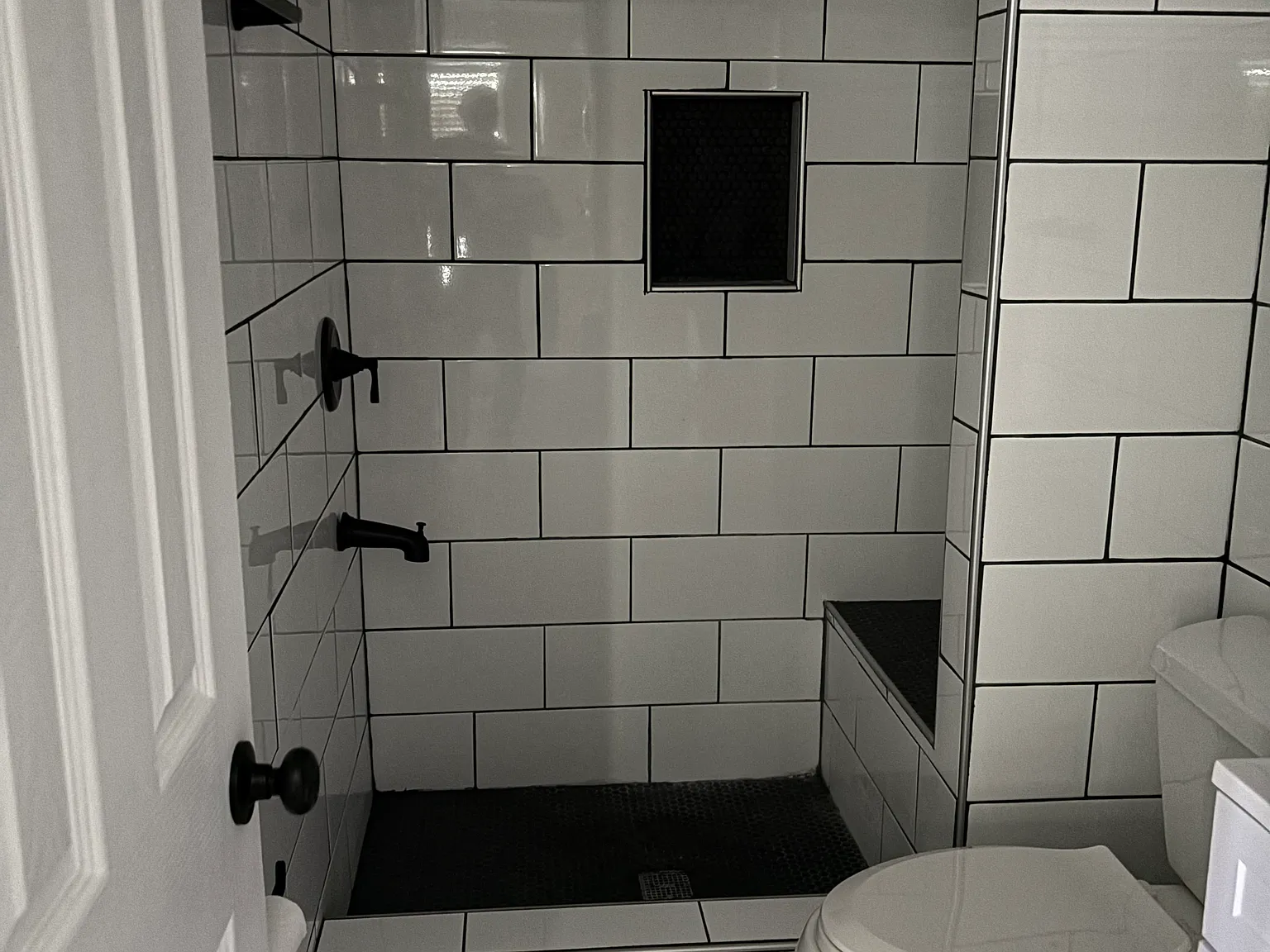 1 bed, 512 sqft, $975 — Photo 4