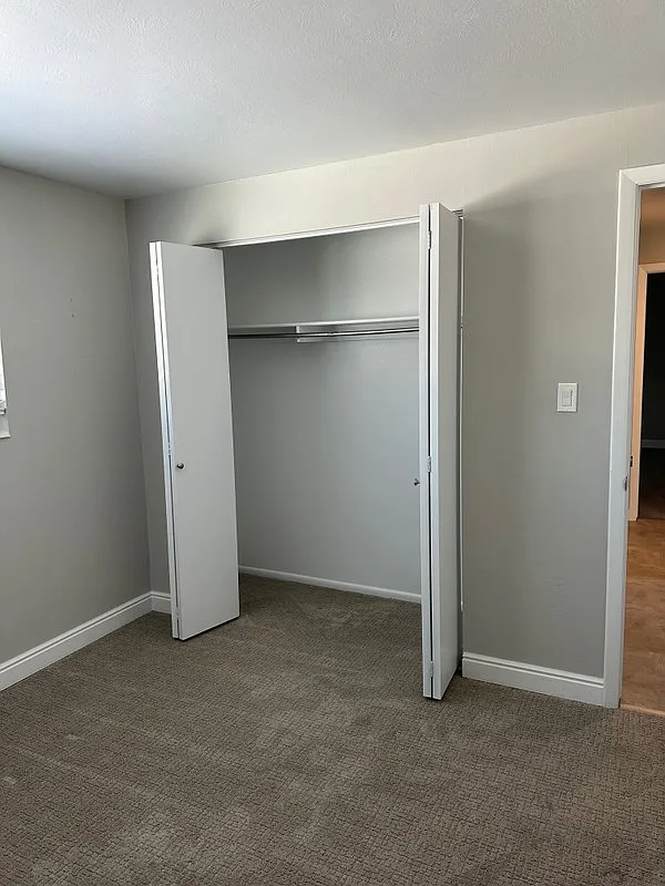 Beautiful Newly Remodeled Home — Photo 4