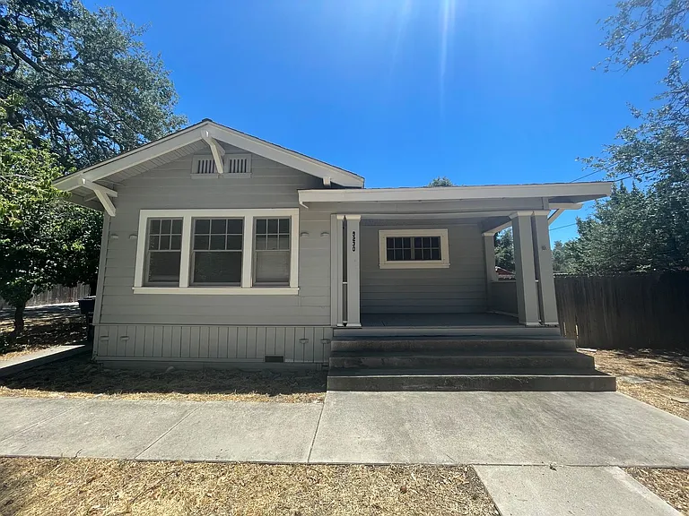 9230 Curbaril Ave — Photo 2