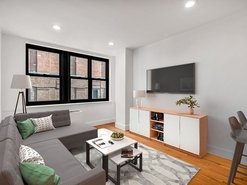 1st image of 213 E 37th St #7H3