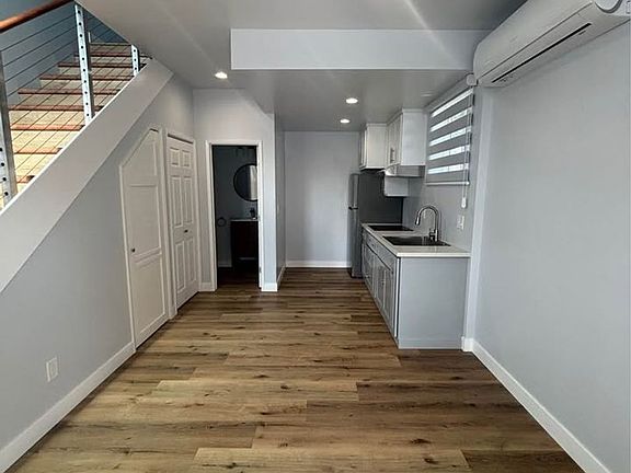 4th image of 1047 Shepherds Knoll Pl