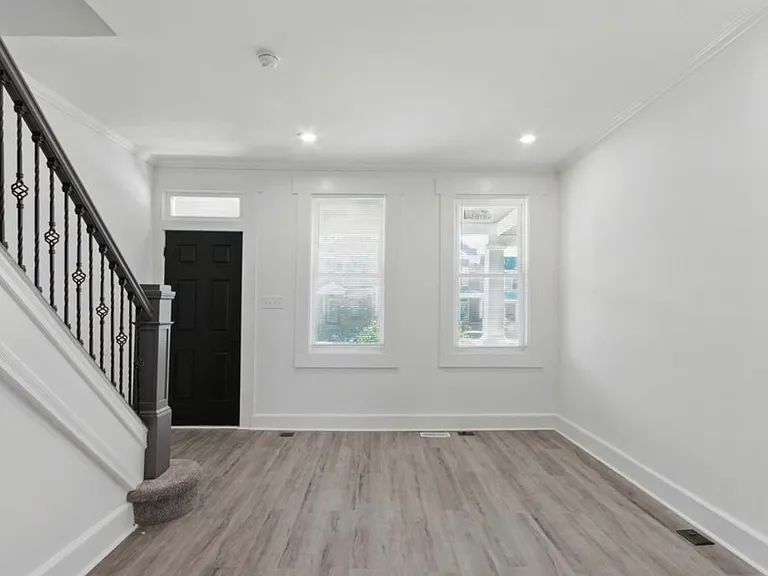 2582 Edmondson Ave — Photo 14