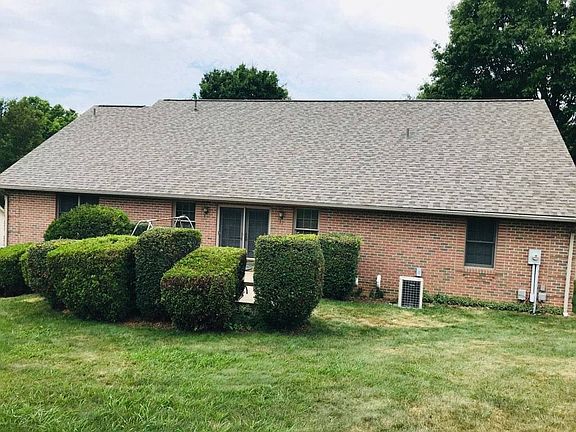3rd image of 521 Aaron Ave