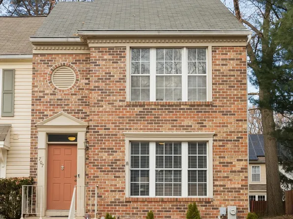707 Lions Gate Ln, Odenton, MD 21113