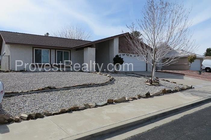 1st image of 13898 Oakmont Dr