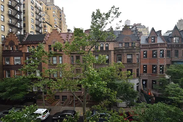 Rented by (Legacy) NY Quality Living Uptown | media 6