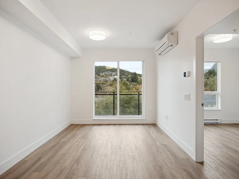 38115 Laurelwood Rd — Photo 54