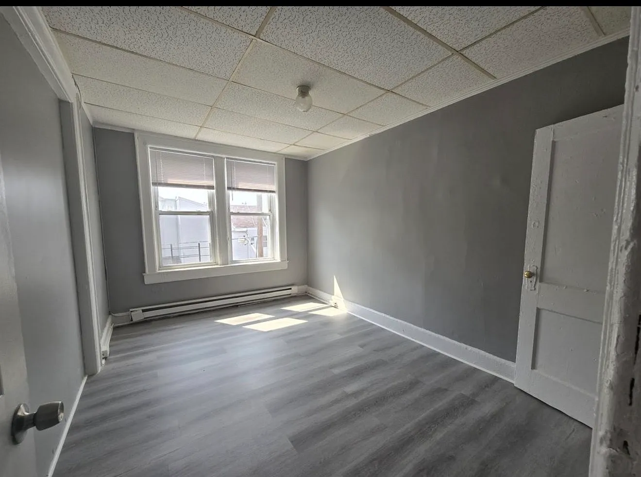 2 bed, $1,800 — Photo 2