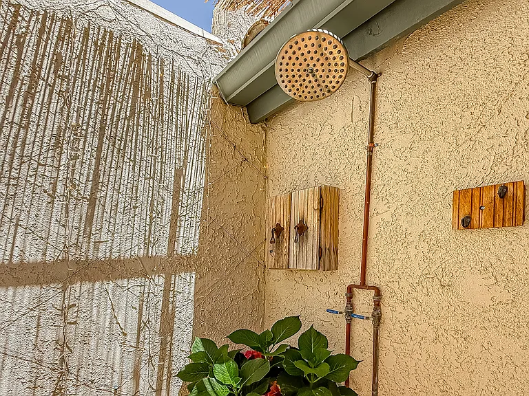 Private atrium with rain shower and hot/cold water