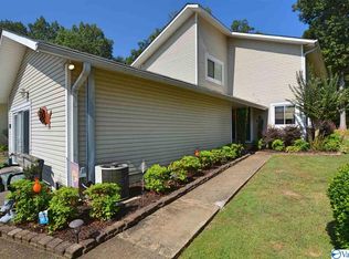 80 Riverbend Cir, Guntersville, AL 35976