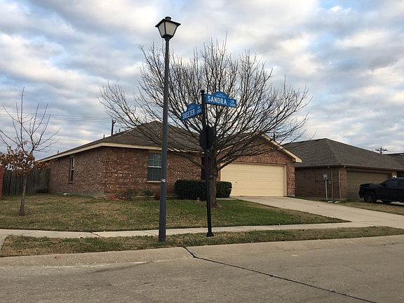 3rd image of 5101 Sandra Dr