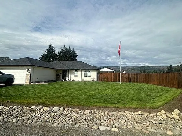 520 Fir St, Lyons, OR 97358