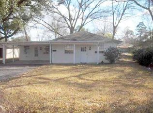 823 3rd St, Jennings, LA 70546