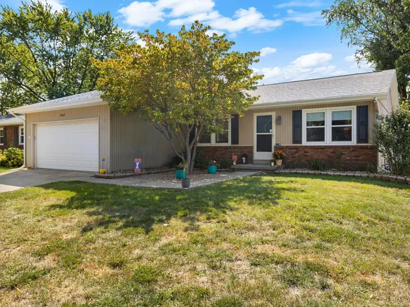 2007 Branch Rd, Champaign, IL 61821