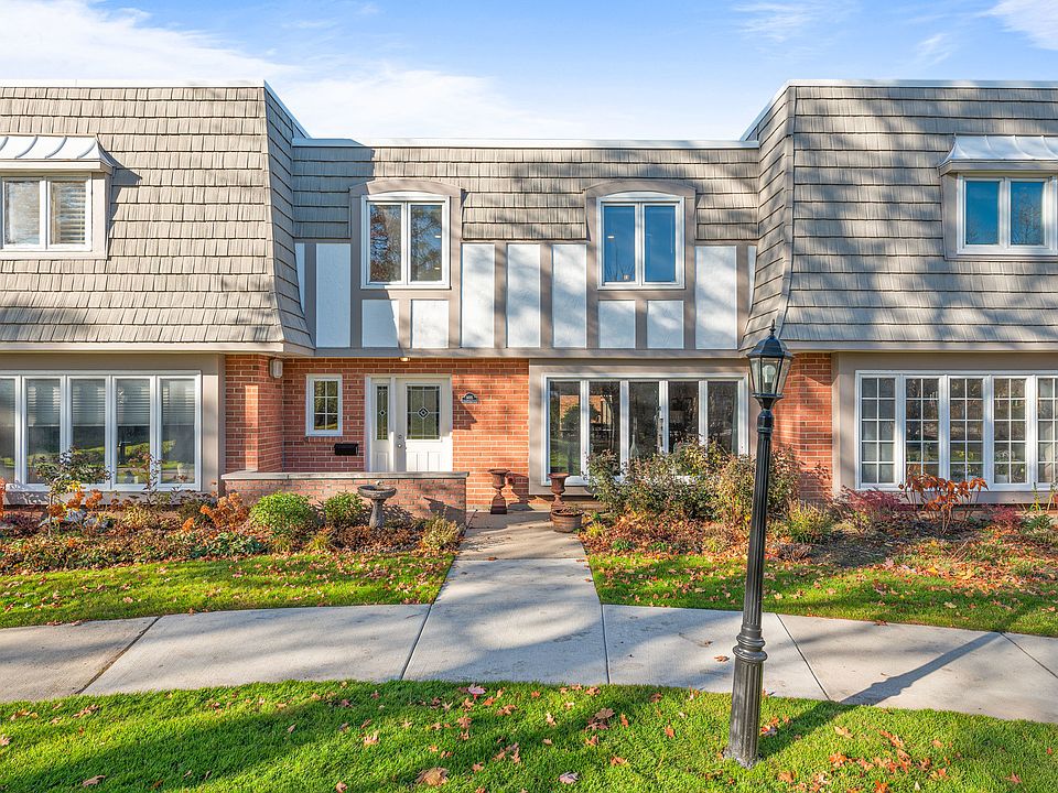 1st image of 1495 Chantilly Ct