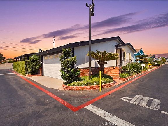 2nd image of 3050 Ball Rd #200