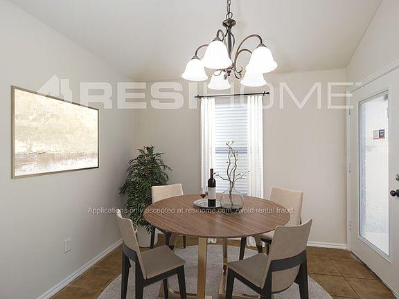 4th image of 900 Chestnut Creek Dr