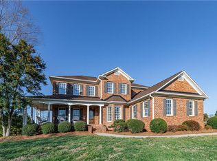 154 Country Cir, Advance, NC 27006