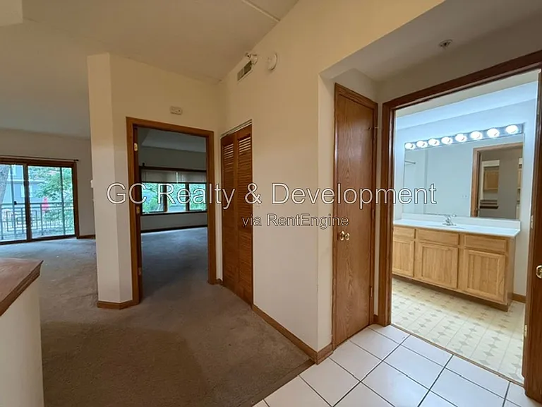 515 Main St #304 — Photo 7