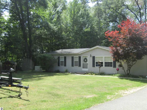 2344 Rifle River Trl, West Branch, MI 48661