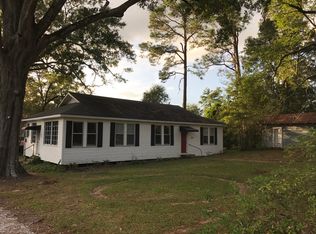 25 N Maine, Pineville, LA 71360