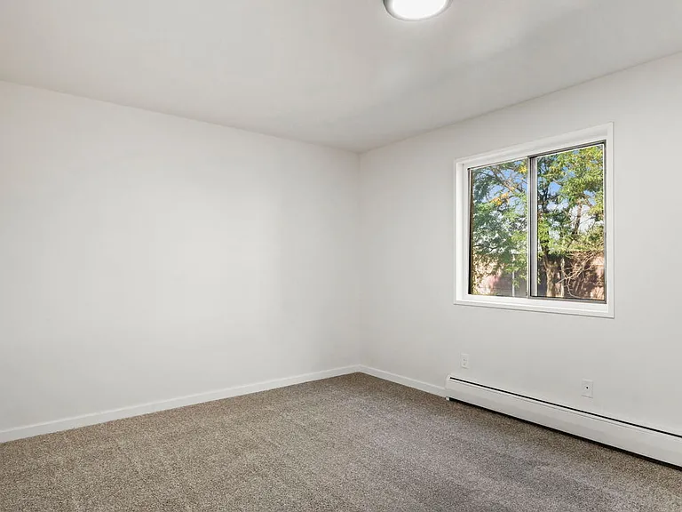 4934 Whitcomb Dr #7 — Photo 10
