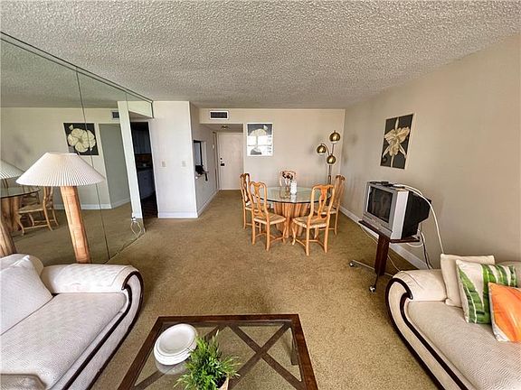 2nd image of 1440 Brickell Bay Dr APT 606