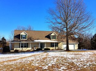 8996 Highway Dd, Cairo, MO 65239