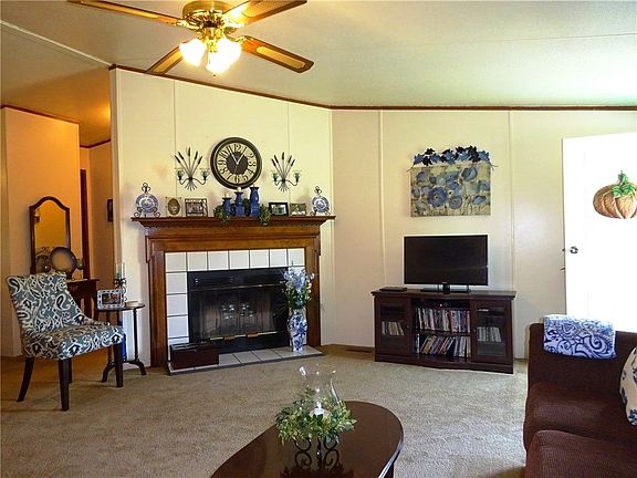 4th image of 1431 County Road 214