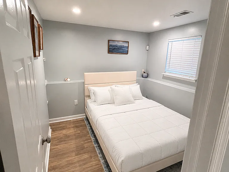 1436 Regent St — Photo 3
