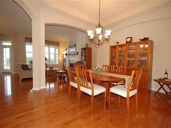 4th image of 209 Valley Forge Dr